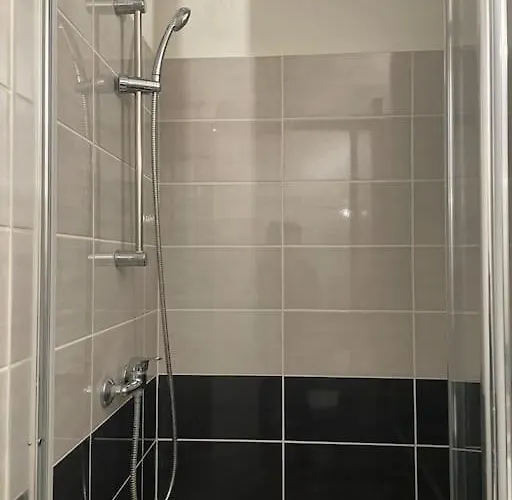 Le Tivoli Proche Du Centre 아파트